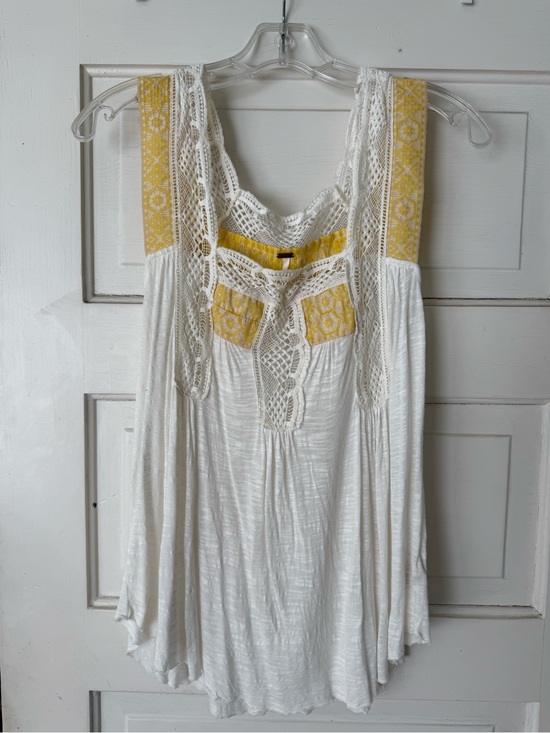 Free People Tops - Free People White Sleeveless Crochet-Trim Tank with Yellow details